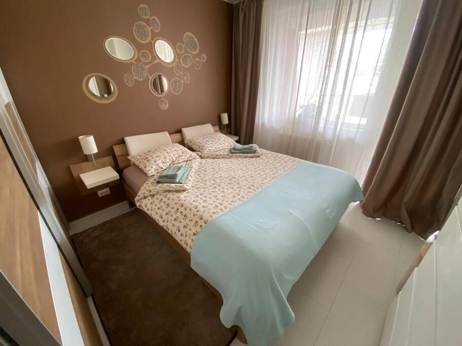 Lovely 1-Bedroom Apartament With Free Parking صوفيا المظهر الخارجي الصورة